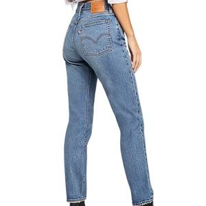 LEVI’S Wedgie Icon High- Rise Jeans Size 29